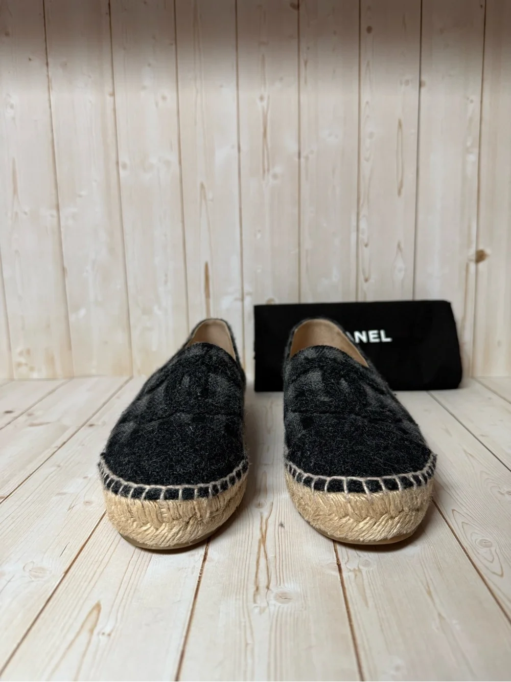 CHANEL Flannel CC Espadrille Flats Dark Grey/Black Sz 36 / 6